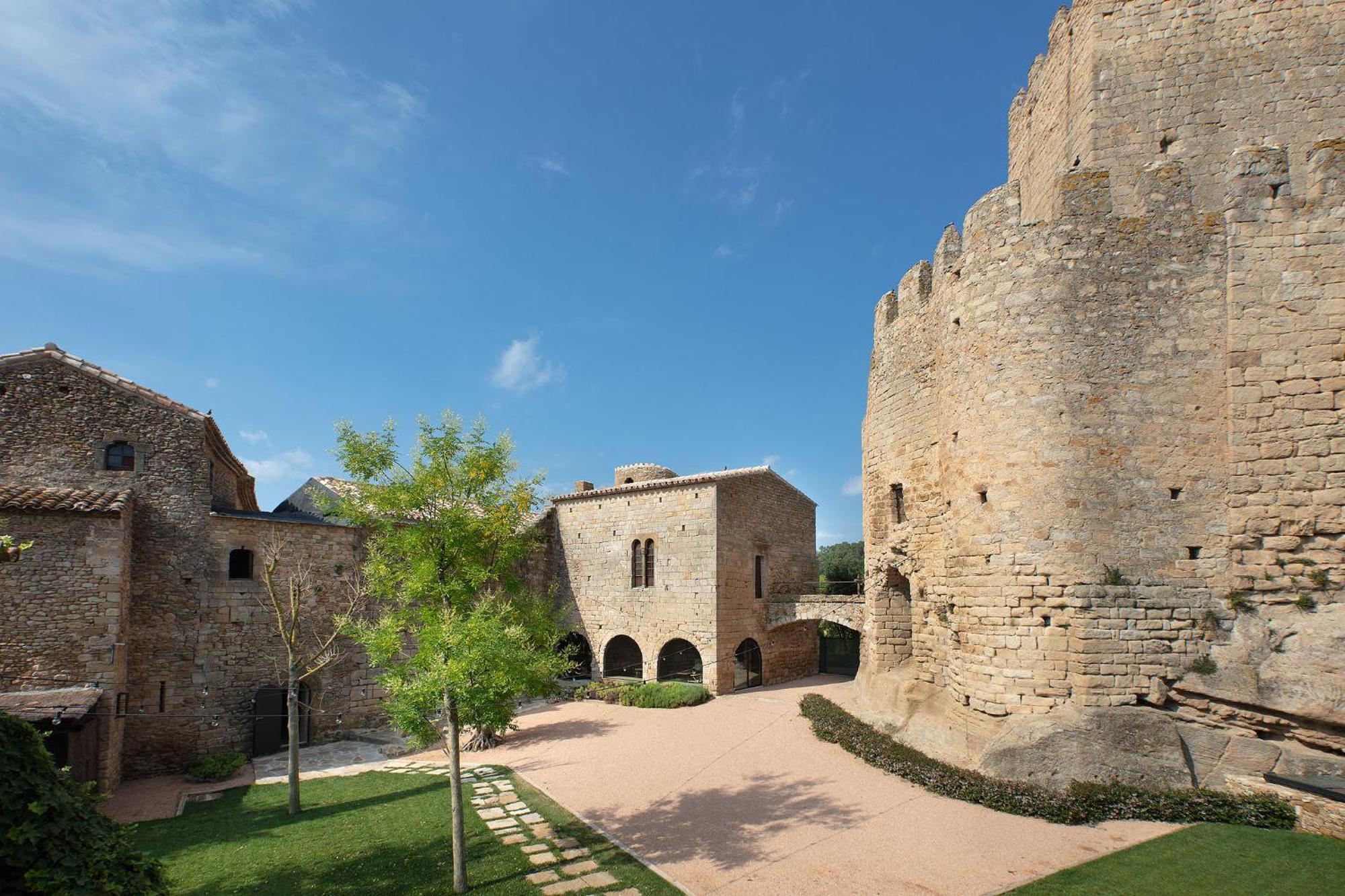 Deco - Casa Castell De ペラタリャーダ エクステリア 写真