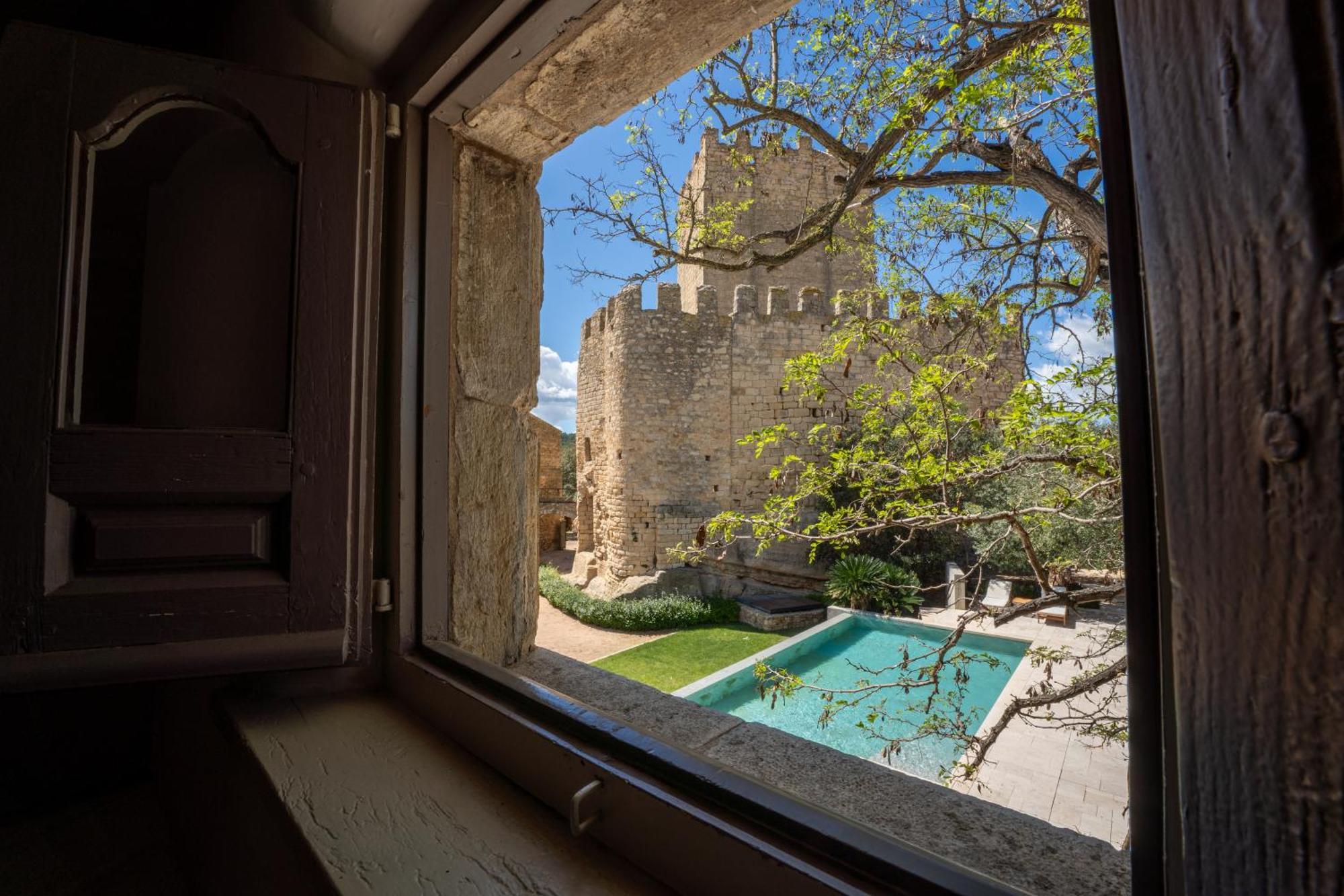 Deco - Casa Castell De ペラタリャーダ エクステリア 写真